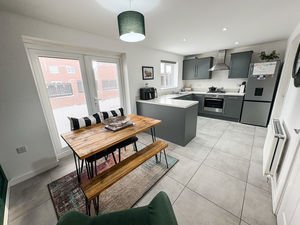 Photo 6- click for photo gallery